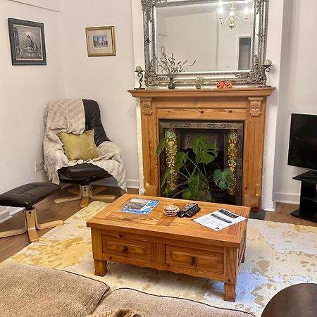 Villa Peace & Tranquility In The Centre Of Town Glastonbury Exterior foto